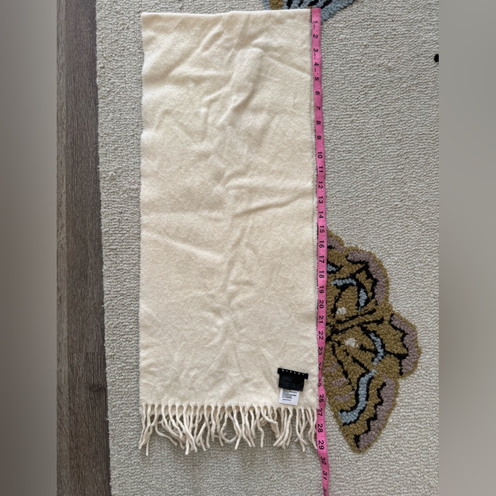 Sisley 100% Wool Cream Off White Scarf